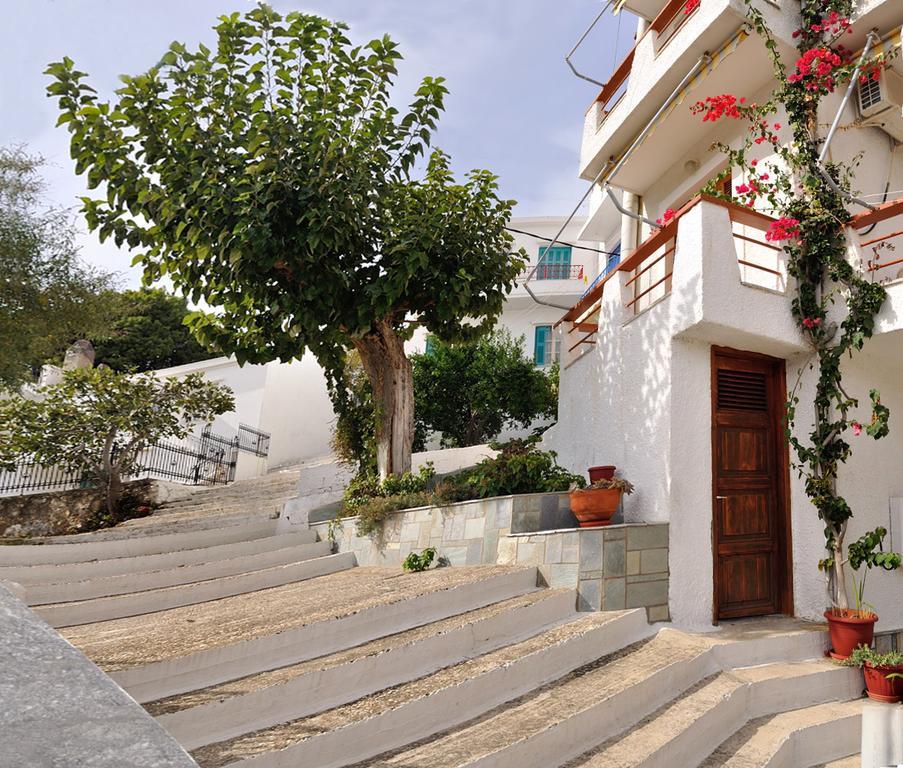 Aparthotel Pension Dimitris Votsi  Exterior foto